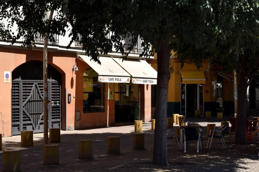 Alameda De Hercules, Gate Of Seville Center المظهر الخارجي الصورة